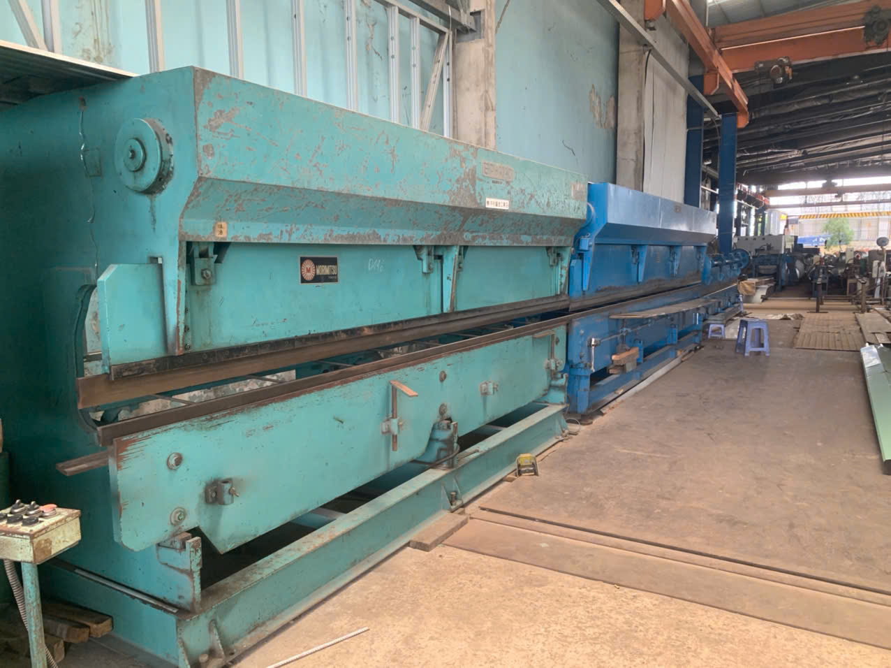 Bending machine 3